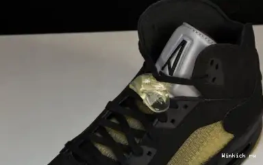 x 5 A Ma Maniere Jordan Air 0628